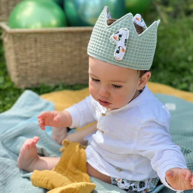 Corona de cumpleaños bebe jefazo – Telas y retales